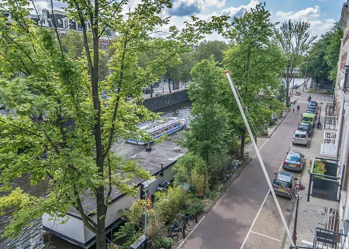 Amstel Corner Hotel